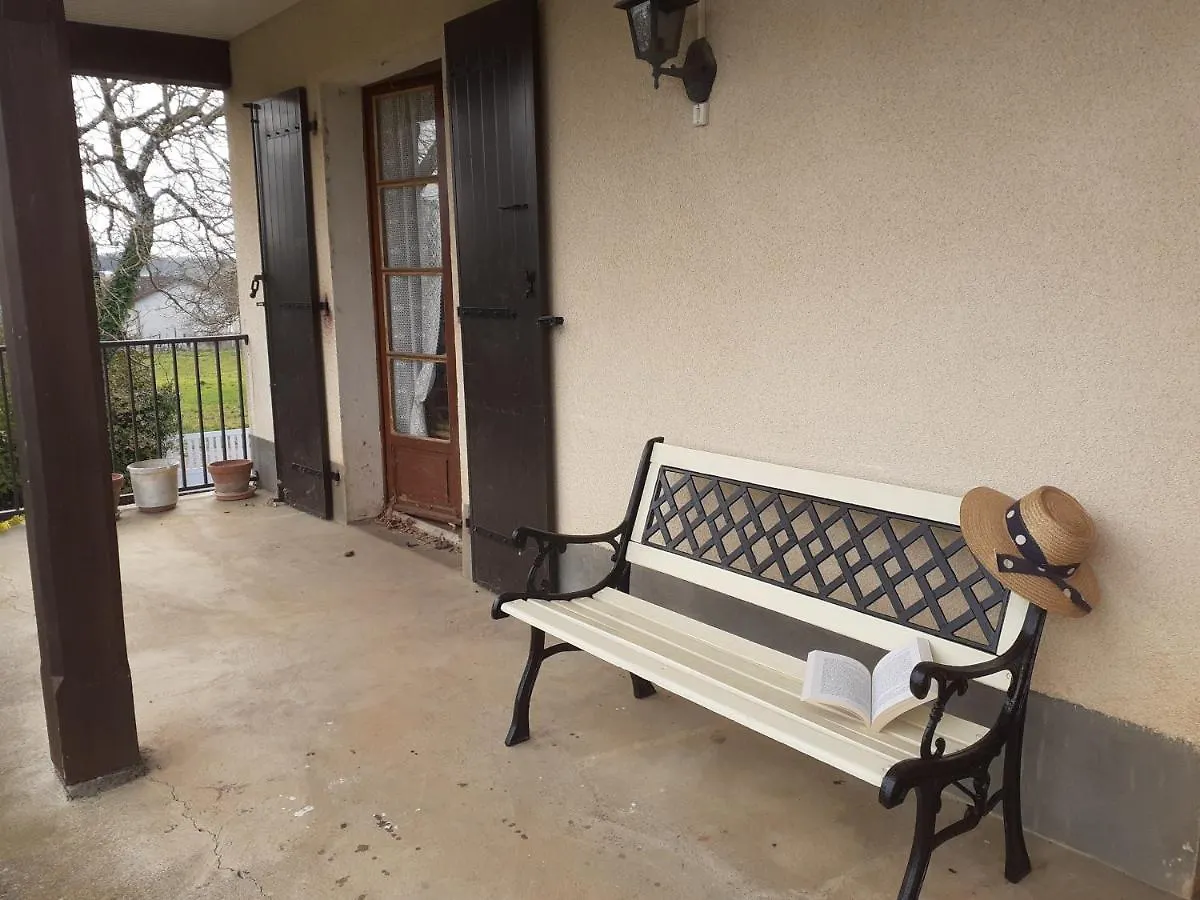 Fleur De Tilleul Vailhourles Holiday home
